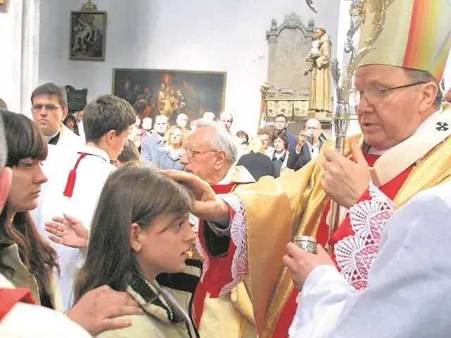 Co to jest sakrament bierzmowania i dlaczego jest tak ważny?
