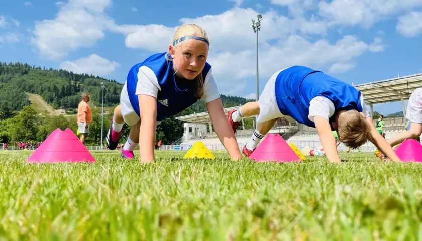 Jak grać w piłkę nożną - proste porady dla początkujących graczy