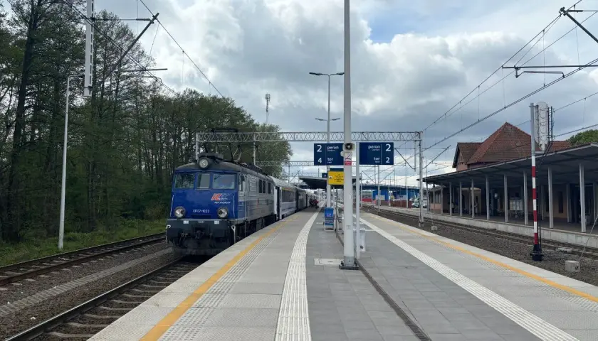 Twój pociąg się spóźnia? Szybko sprawdź i uzyskaj odszkodowanie