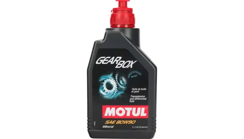 Motul gearbox 80W90 – dlaczego warto go wybrać dla Twojej skrzyni biegów?