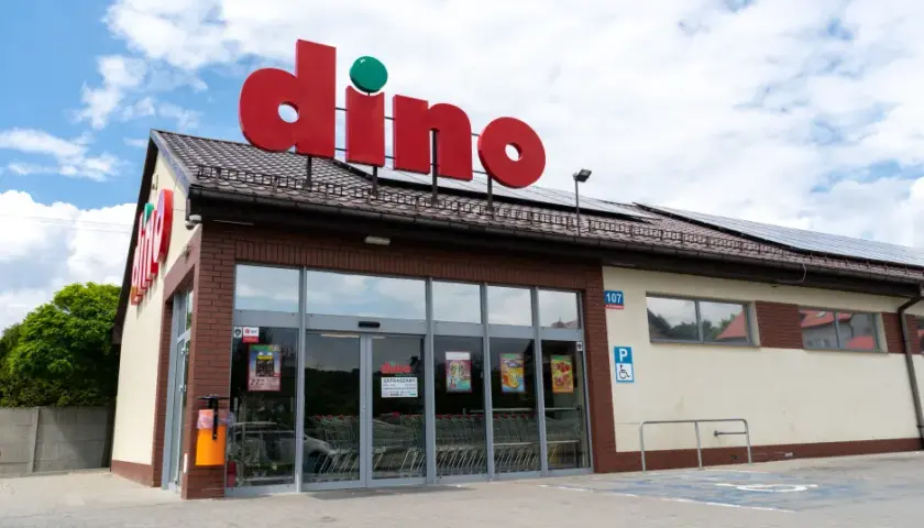Ile zarabia pracownik Dino? Poznaj realne pensje i benefity!