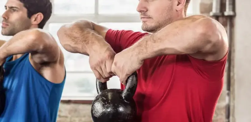 Co to jest CrossFit? Przewodnik: zasady, efekty i pierwsze kroki.