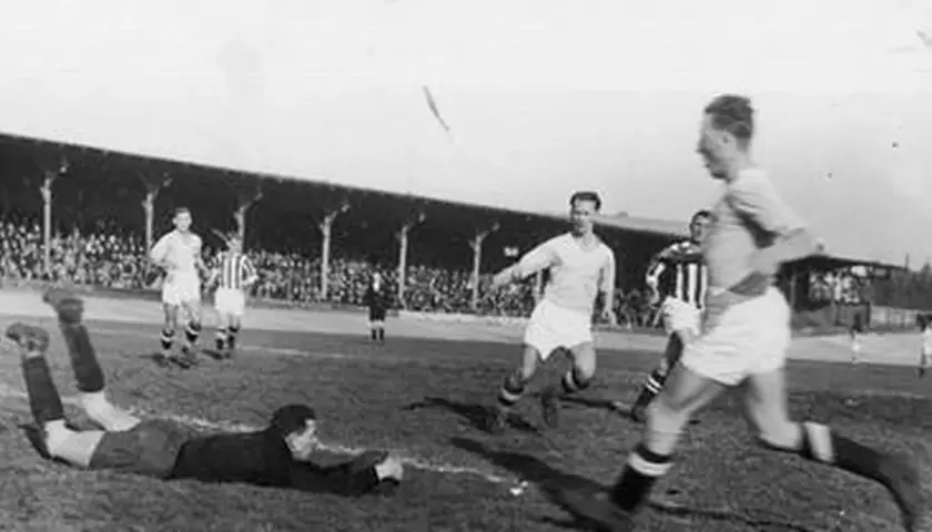 Kiedy powstała ekstraklasa? Poznaj jej historię i pierwsze rozgrywki