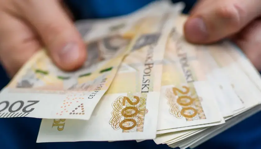 Opłata Krajowa 2026: Jedno zezwolenie na całą Polskę? Sprawdź!