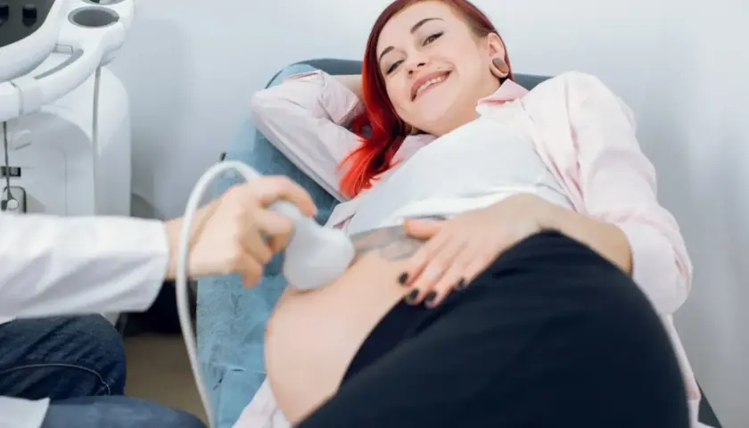 Jak wygląda badanie połówkowe? Co musisz wiedzieć przed USG