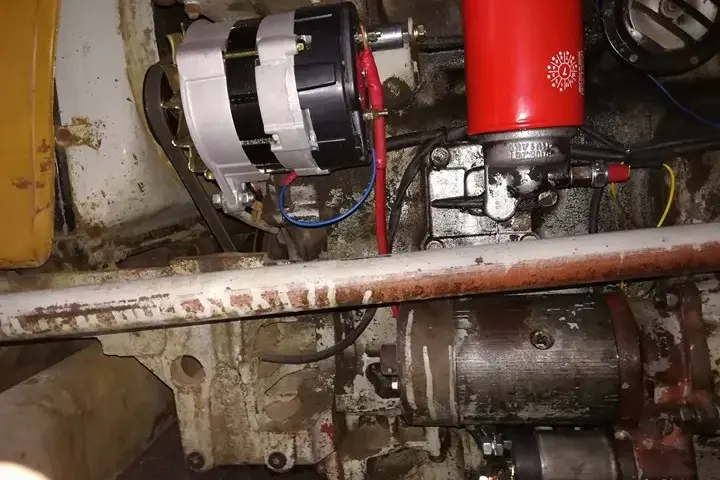 Jak zamontować alternator w C 330 – proste kroki bez błędów i typowych problemów