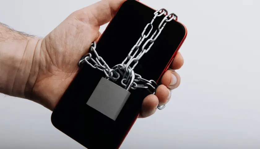 Dlaczego zagraniczne platformy rozrywki online są blokowane w Polsce