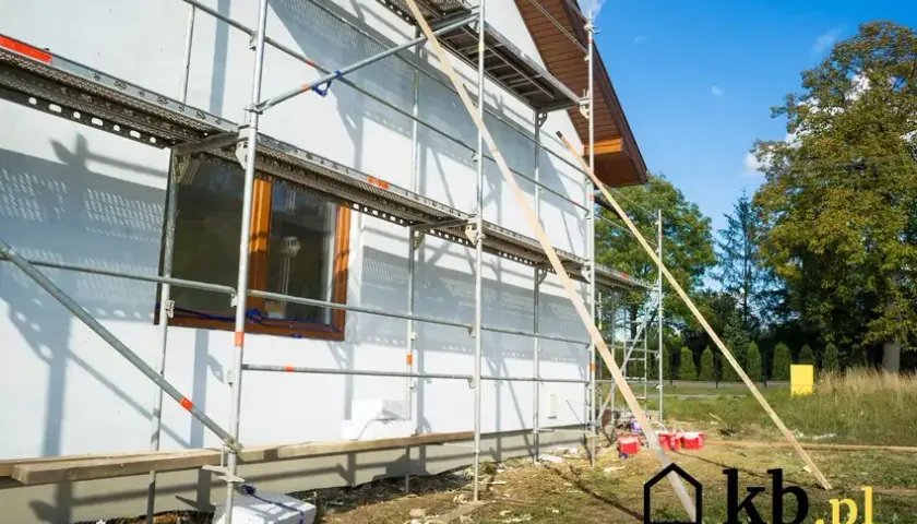 Ile kosztuje metr ocieplenia budynku 2026? Cennik i dotacje