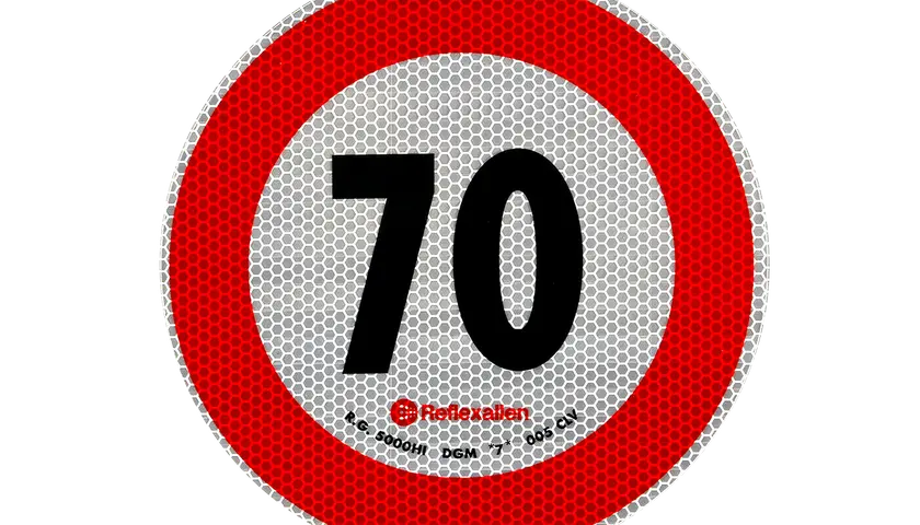 Jak się pisze 70.? Siedemdziesiąty czy 70. rozwiej wątpliwości!