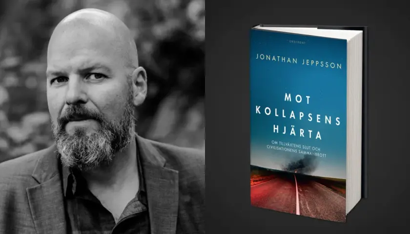 Porträtt av Jonathan Jeppsson bredvid hans bok "Mot kollapsens hjärta", som utforskar civilisationens utmaningar.