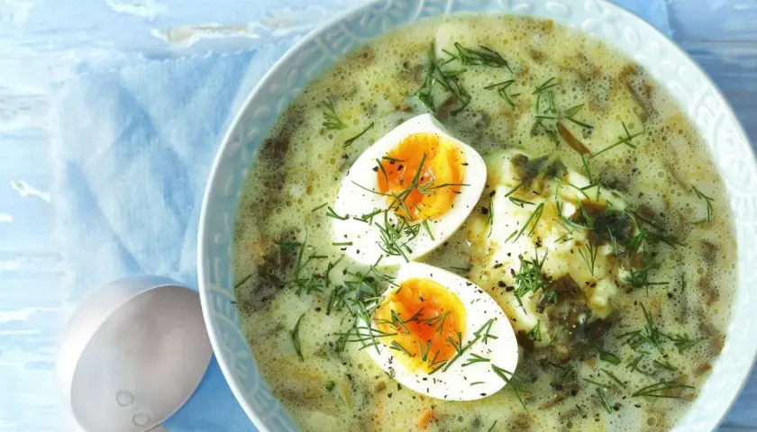 Zupa szczawiowa ze słoika! Jak przygotować ten smak lata zimą?