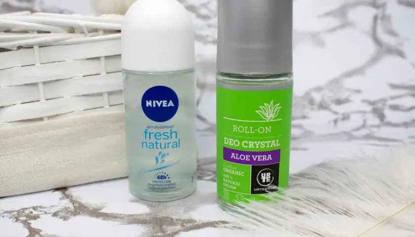 Dwa antyperspiranty: Nivea Fresh Natural i Urtekram Aloe Vera. Wybierz swój ulubiony, gdy szukasz ochrony bez aluminium.
