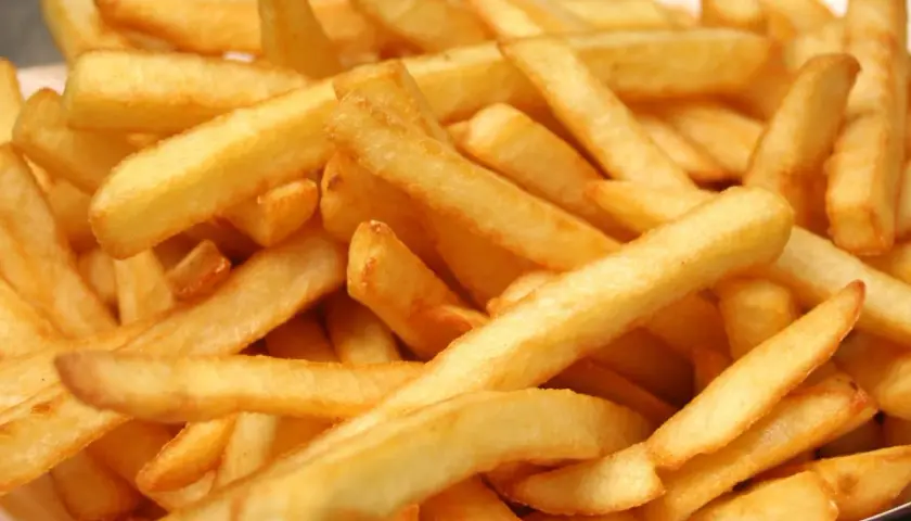 Czy frytki mają gluten? Dowiedz się, jak uniknąć kontaminacji
