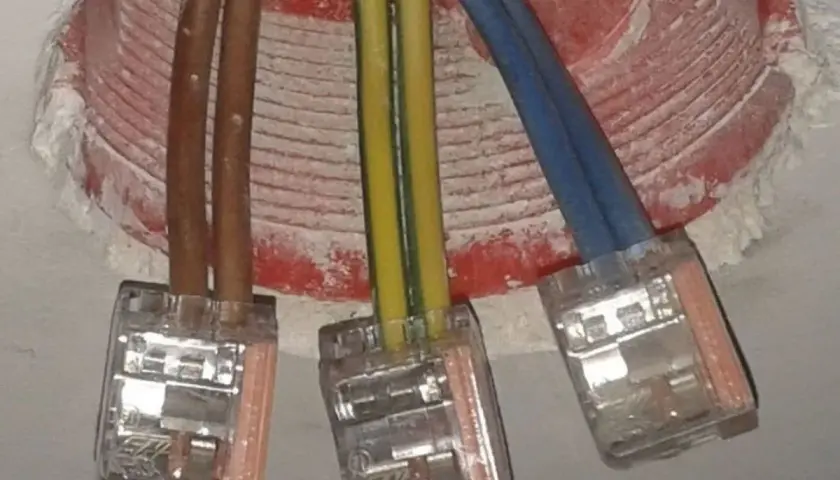 Jak dobrać kabel do siły? Kompletny poradnik elektryka
