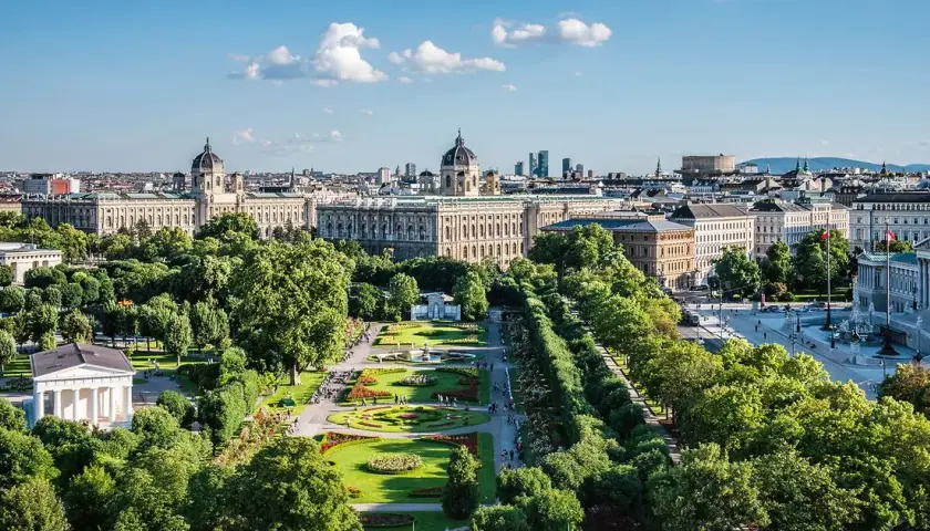 Pałac Kinskich w Wiedniu: Historia, architektura i tajemnice tego miejsca