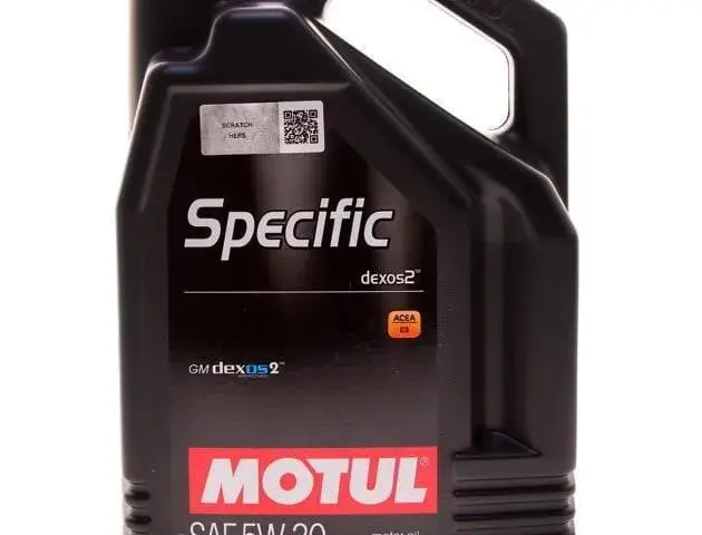 Motul dobierz olej: Przewodnik po seriach i normach. Wybierz idealny!
