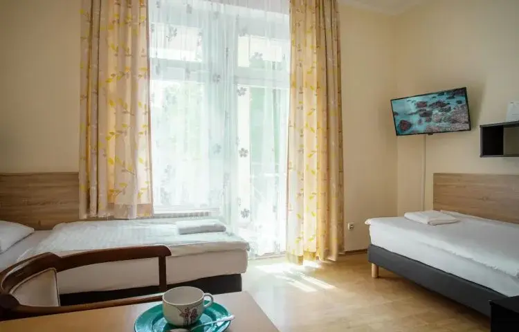 Sanatorium Uzdrowiskowe Szarotka w Polanicy-Zdroju NFZ - Warunki i Usługi