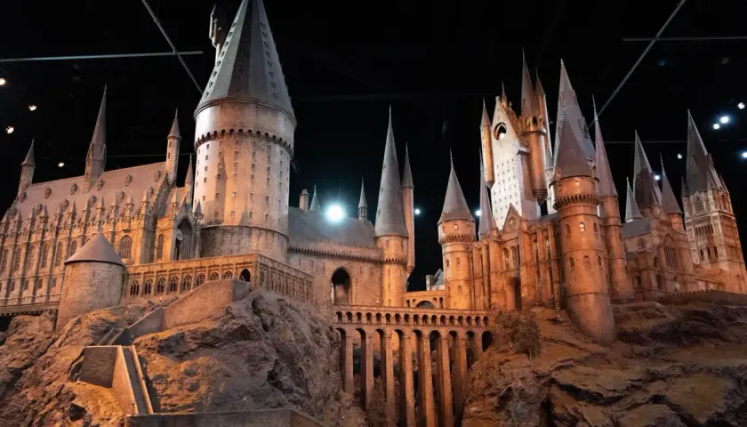 Hogwart istnieje! Odkryj filmowe lokacje w UK i zaplanuj podróż