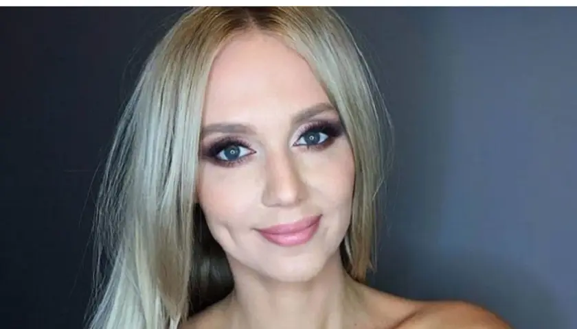 Kasia Moś z charakterystycznymi dołeczkami na policzkach i wspaniałym makijażem.