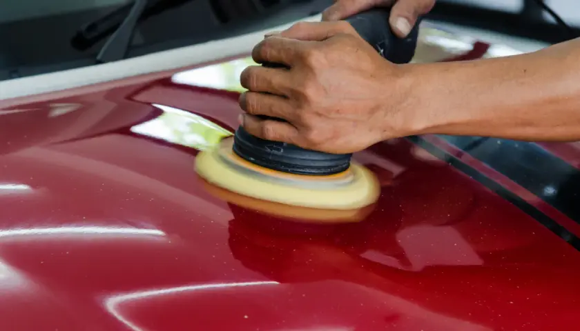 Ile razy można polerować auto bez ryzyka uszkodzenia lakieru?