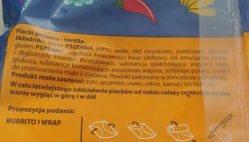 Placki pszenne - czy tortilla pszenna jest lekkostrawna? Składniki: mąka PSZENNA, woda, olej rzepakowy, stabilizator, emulgator, regulator kwasowości, substancje konserwujące.