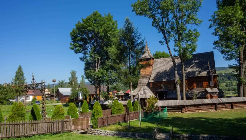 Bacówka Małe Ciche - smak regionalnych potraw i bliskość atrakcji