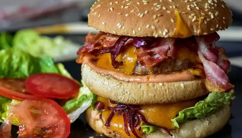 Domowy Burger Drwala: Przepis Krok po Kroku Lepszy Niż W McDonald's!