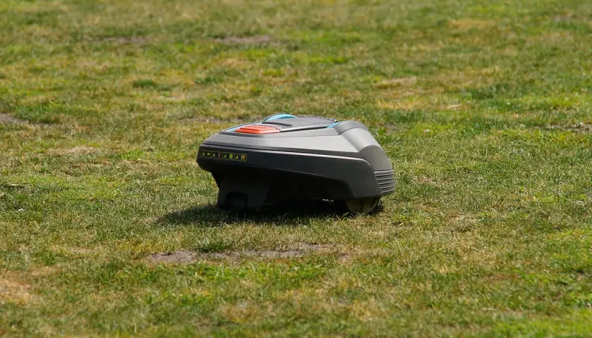 Przygotowanie instalacji elektrycznej do robota koszącego