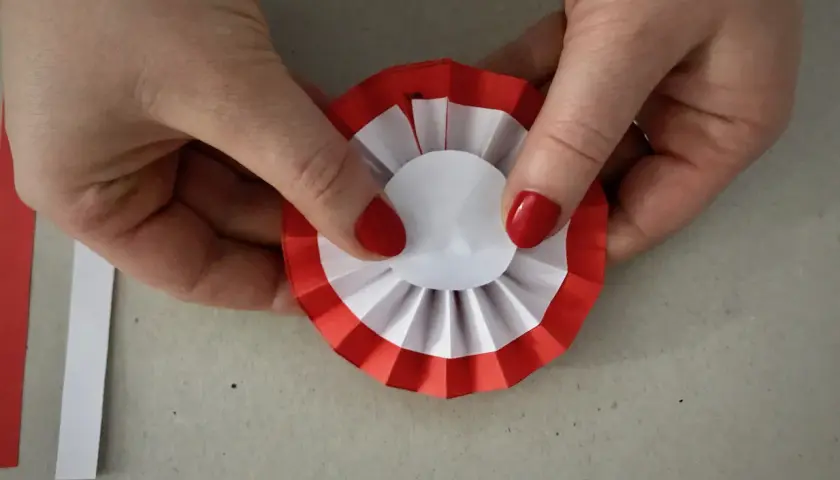 Jak stworzyć piękny kotylion DIY, który zachwyci wszystkich