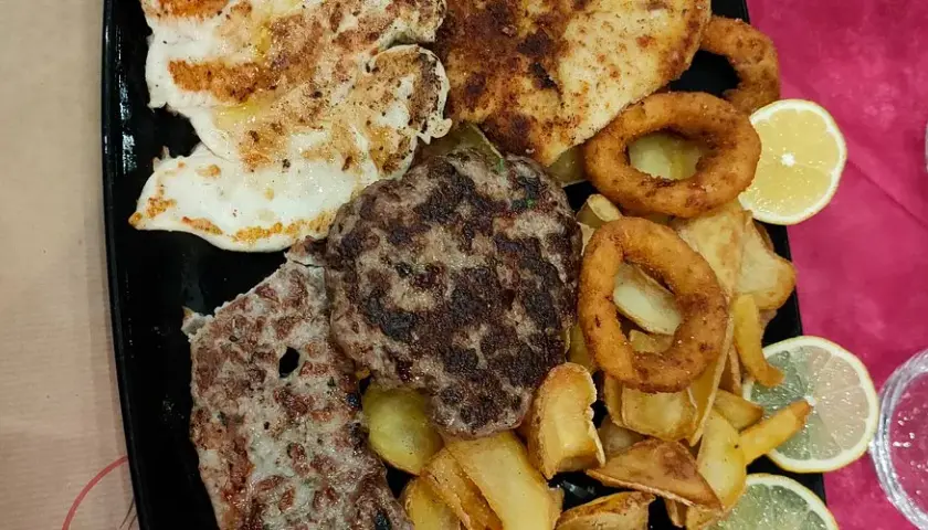 Viaggio nella pregiata gastronomia italiana: sapori, stelle e futuro