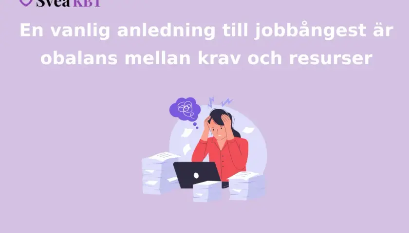 En kvinna med jobbångest sitter vid en dator omgiven av högar med papper.