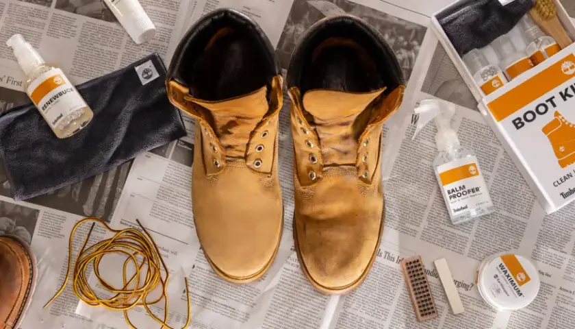 Learn how to wash Timberland boots with this boot care kit, featuring cleaner, proofer, and wax.