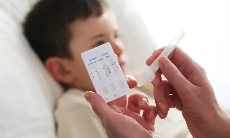 Co jeśli test na COVID jest pozytywny? Ważne kroki do podjęcia