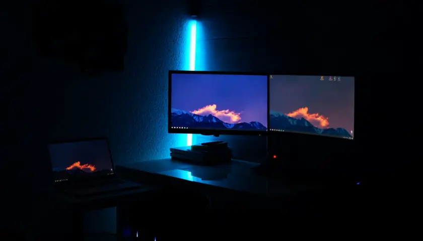 IPS Monitor: Co to jest i jakie ma zalety dla jakości obrazu?