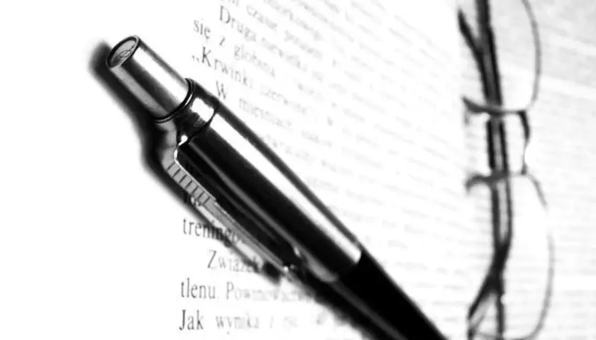 Cesja z umowy ubezpieczenia: kluczowe informacje dla kredytobiorców