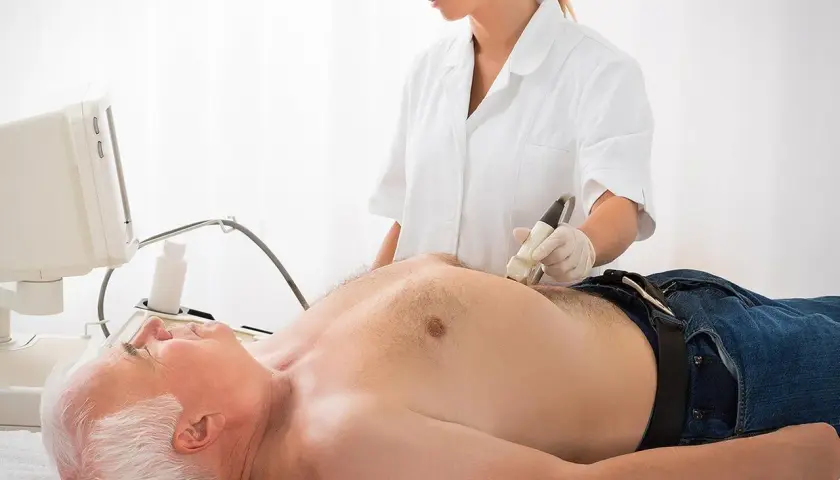 Aneurysma Bauch Symptome: Warnzeichen, die Sie nicht ignorieren sollten