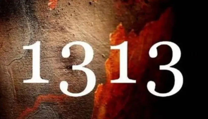 Białe cyfry 1313 na ciemnym, chropowatym tle. Co oznacza 1313?