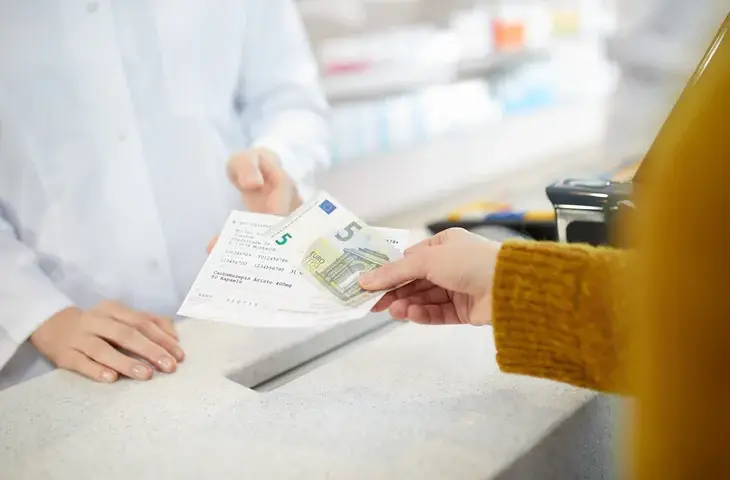 Zuzahlungsbefreiung Privatrezept: So vermeiden Sie hohe Kosten für Medikamente