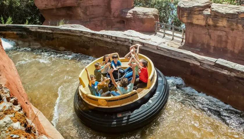 Atracciones en PortAventura Park: emoción y diversión para todos