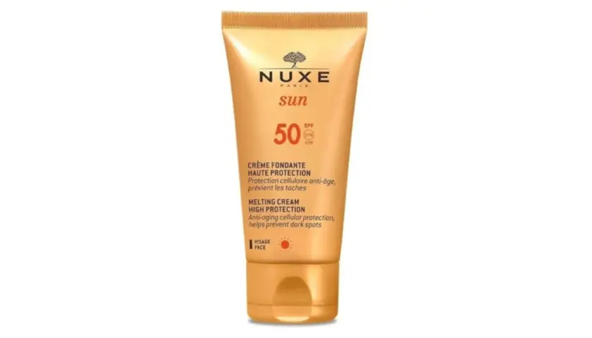 El mejor protector solar facial antimanchas OCU para una piel radiante