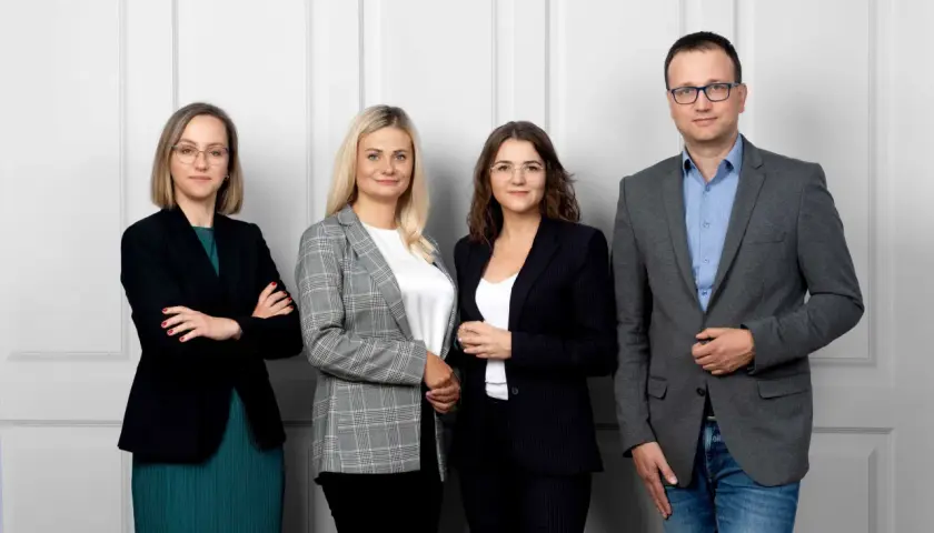 Zespół prawników gotowy do pomocy w sprawach alimentacyjnych. Dowiedz się, ile kosztuje prawnik w sprawie o alimenty.