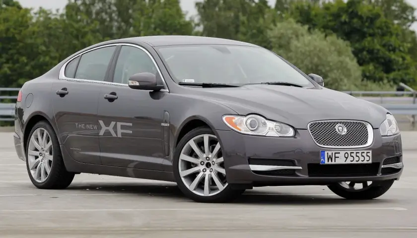 Jaguar XF 2.2 Diesel – co to za silnik i jakie ma osiągi?