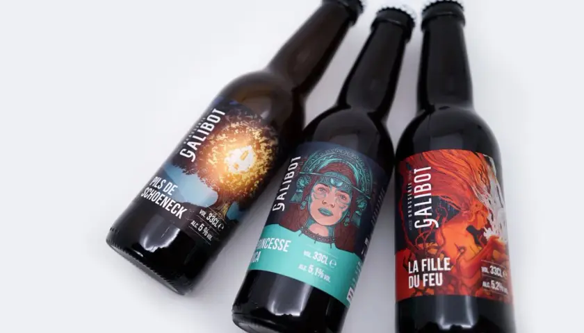 Trois bouteilles de bière Galibot : "Pils de Schoeneck", "Princesse Inca" et "La Fille du Feu". Une bière skull pour les amateurs.