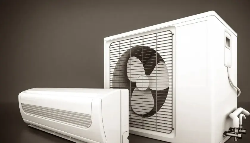 Unidad interior y exterior de una bomba de calor frío, listas para climatizar tu hogar.