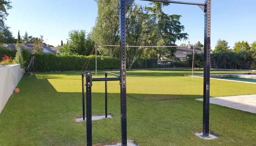 Las mejores barras de calistenia para entrenar en casa y evitar lesiones