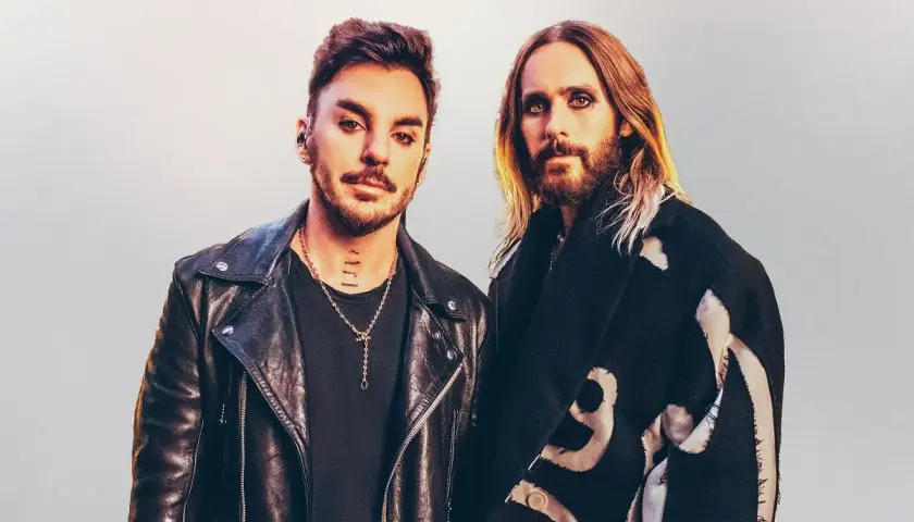 Jared Leto i Shannon Leto z Thirty Seconds to Mars, gotowi do wykonania kolejnych hitowych utworów.