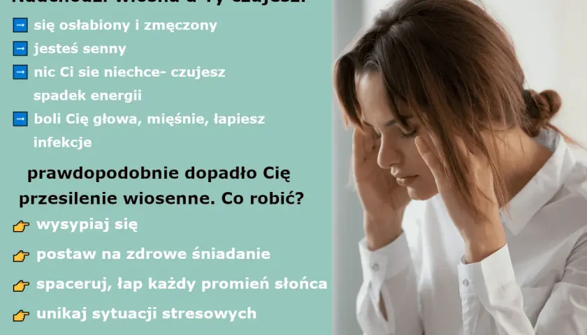 Kobieta z rękami na skroniach, czuje osłabienie, senność i ból głowy. To mogą być objawy przesilenia wiosennego.