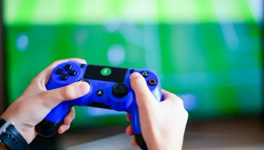 Jak podłączyć pada PS4 do PC? Poradnik krok po kroku!