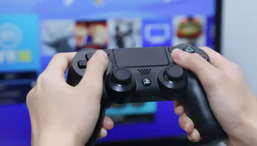 Jak podłączyć pada PS4 do PC Bluetooth? Graj wygodniej!