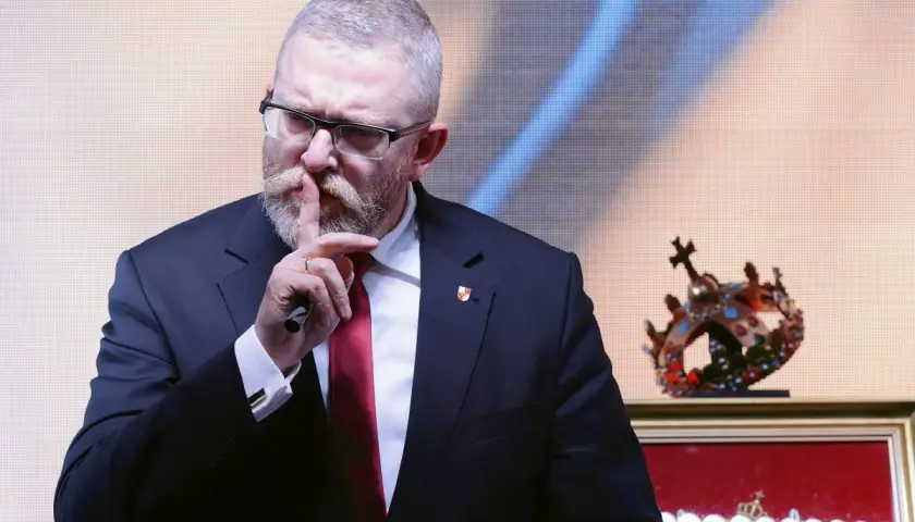 Filmy Grzegorza Brauna: Gdzie kupić legalnie? Formaty i źródła